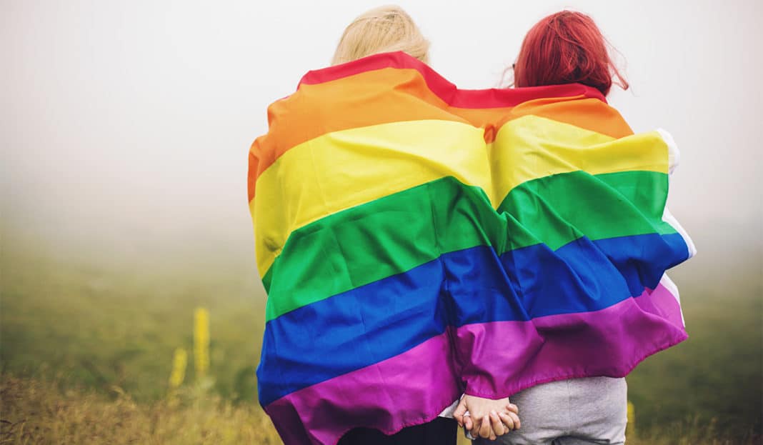 Jojo a LGBT: “Polska zyskałaby mocny konstytucyjny argument do sprzeciwu wobec spodziewanej decyzji TSUE”